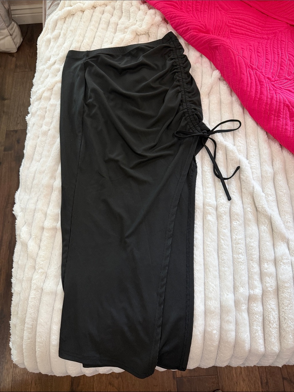 SHEIN Black Side-Ruched Drawstring Midi Skirt